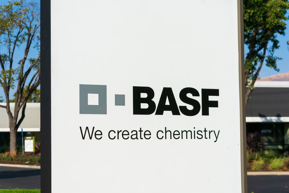 Read more about the article BASF-Aktie: Gift in der Luft!