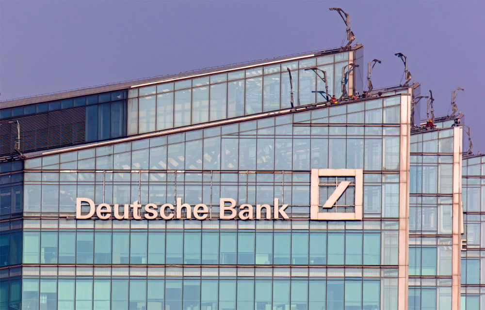 Read more about the article Deutsche Bank-Aktie: Aufsicht greift ein!