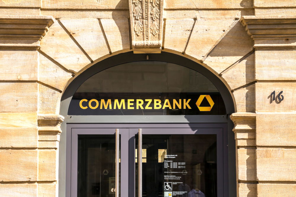 Read more about the article Commerzbank-Aktie: Optimismus trotz Fall!
