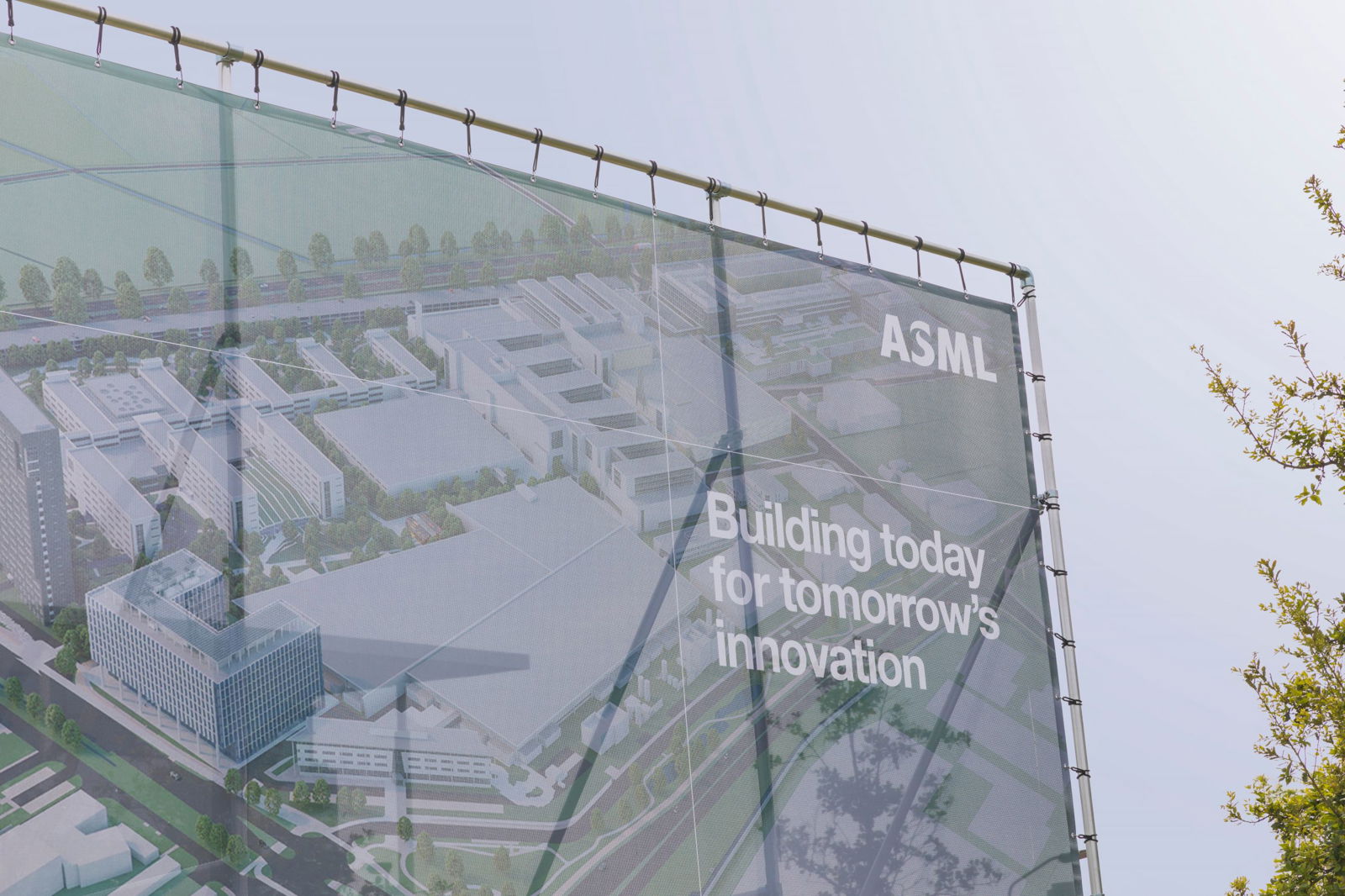 Read more about the article Story der Woche ASML: 2024 wird ein Jahr des Übergangs
